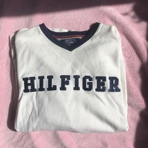 Tommy Hilfiger White sweater size medium